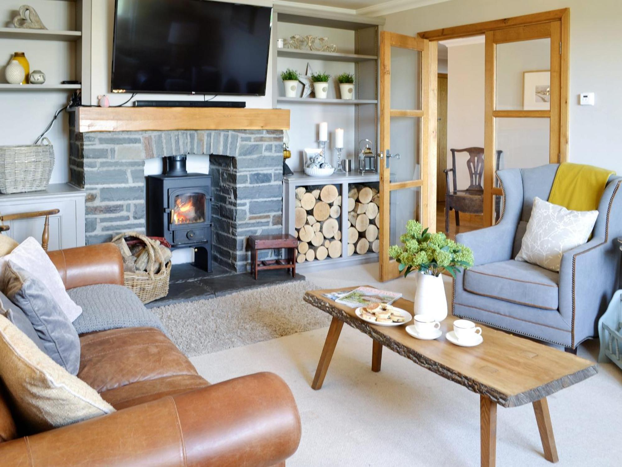Maes Y Bryn Farmhouse Llanwrda Εξωτερικό φωτογραφία