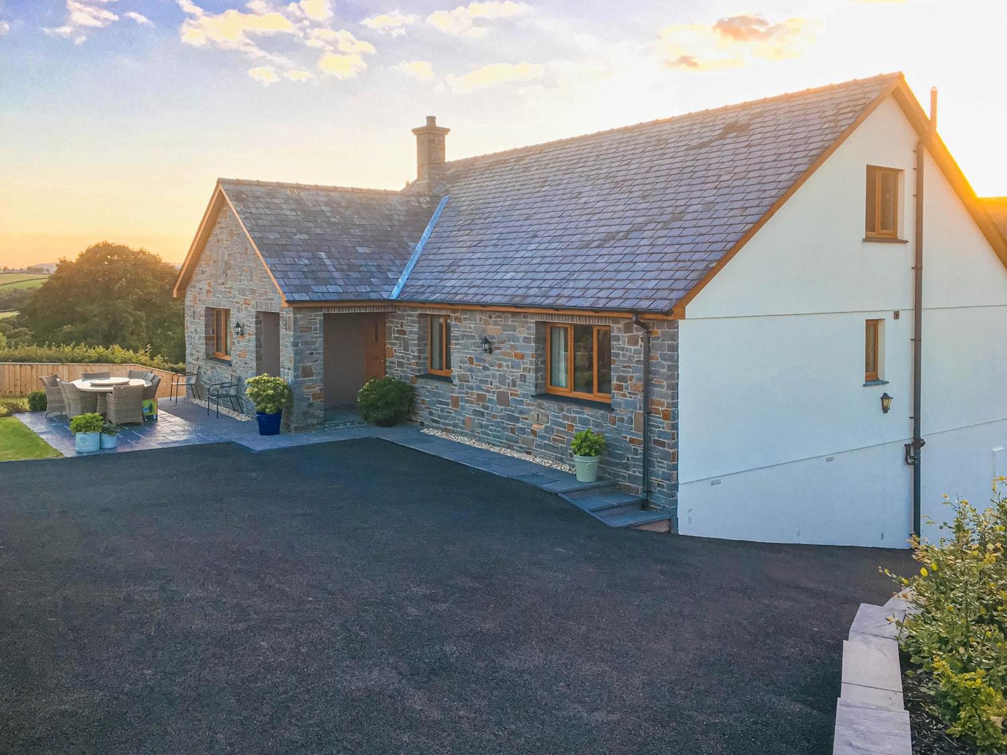 Maes Y Bryn Farmhouse Llanwrda Εξωτερικό φωτογραφία