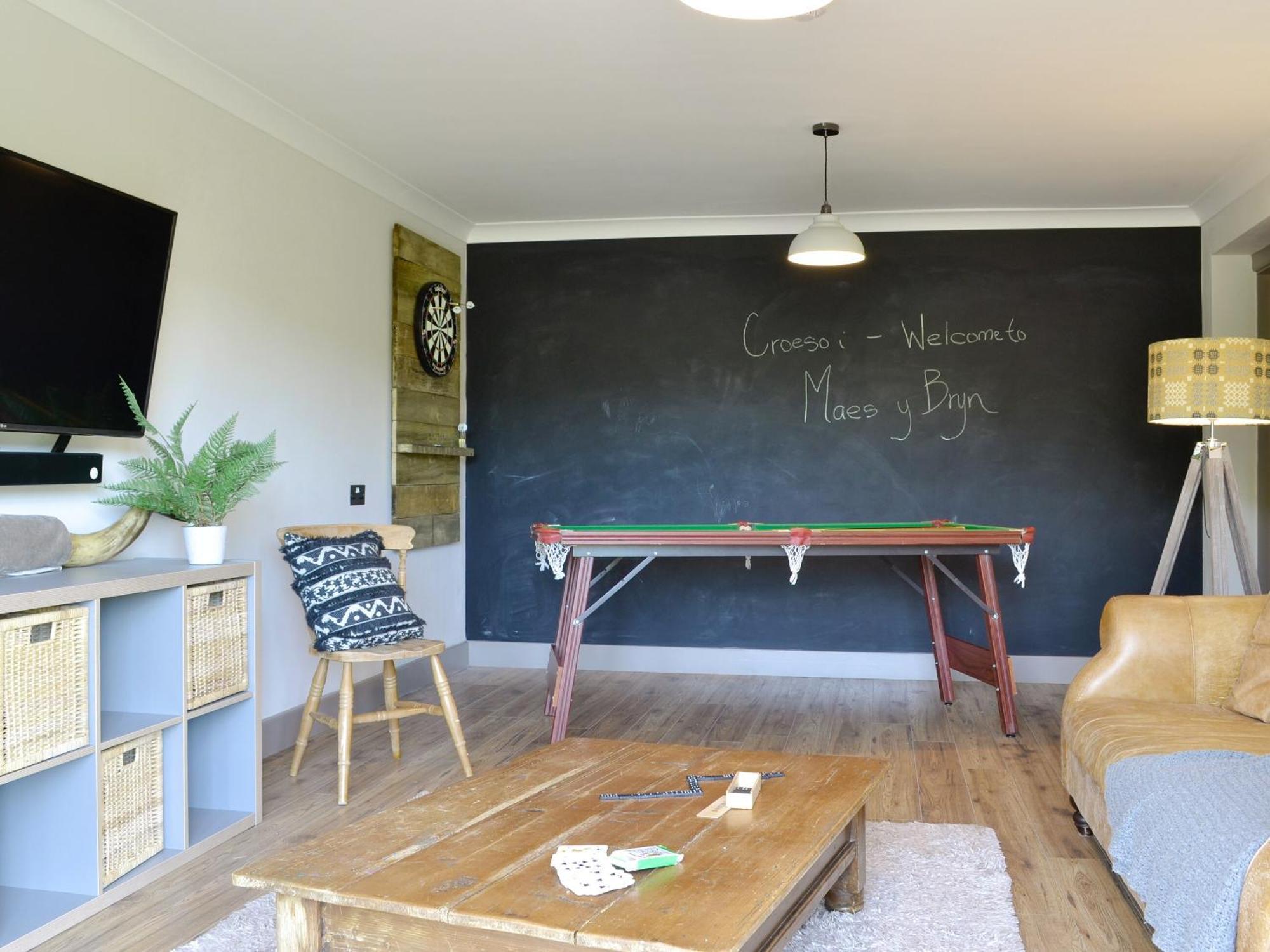 Maes Y Bryn Farmhouse Llanwrda Εξωτερικό φωτογραφία