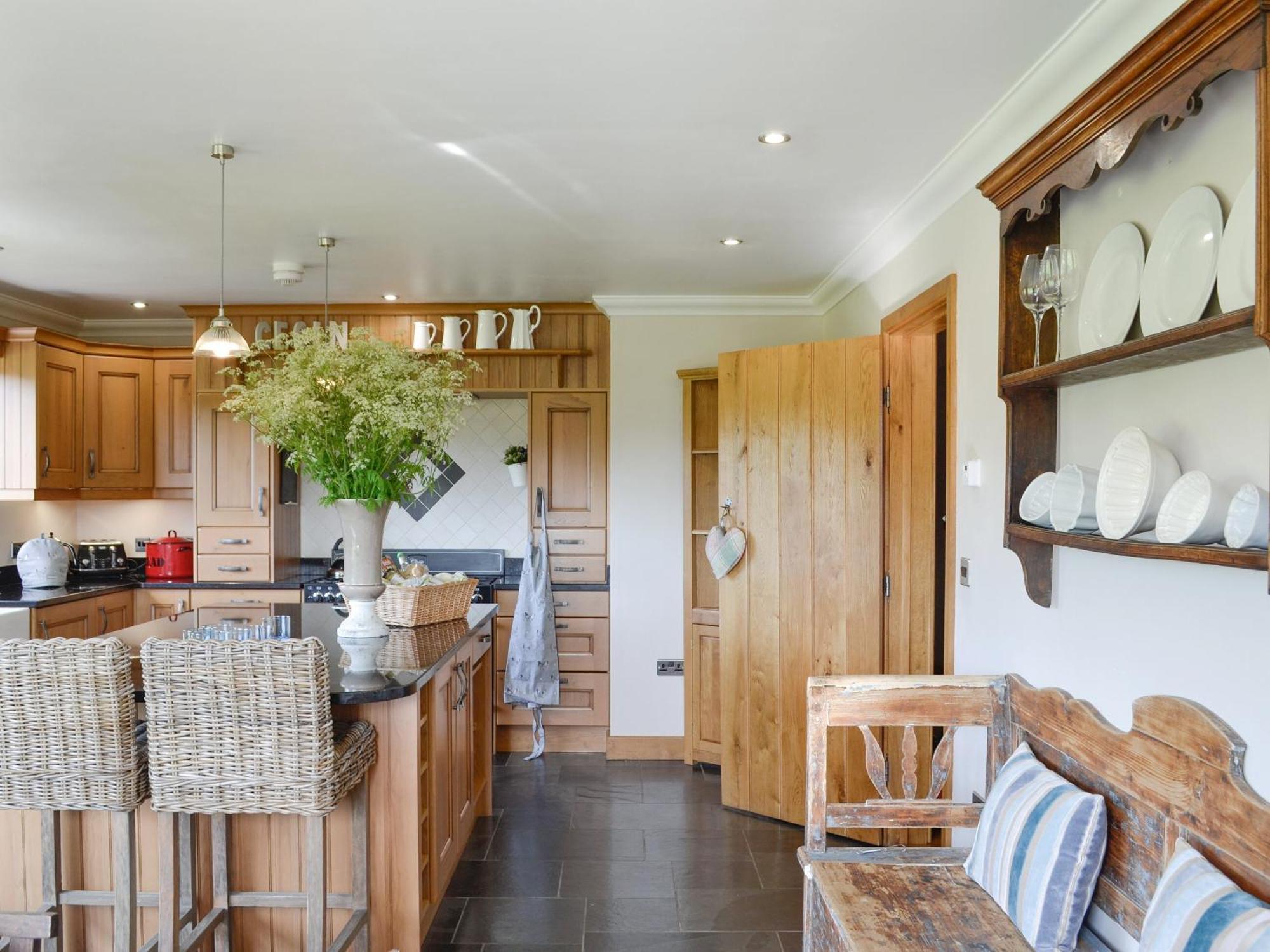 Maes Y Bryn Farmhouse Llanwrda Εξωτερικό φωτογραφία